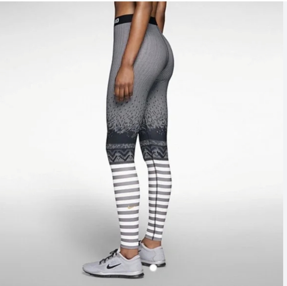 Nike Pro Fit Combat Hyperwarm Compression Legging… - image 2